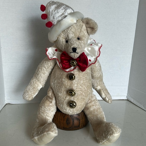 MARK ROBERTS CHRISTMAS HOLIDAY PIERROT CLOWN BEAR JOINTED JINGLE BELLS HAT - Picture 2 of 16
